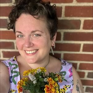 Meet your Posher, Shelly